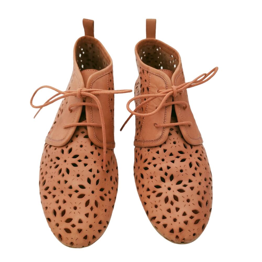 SIXTYSEVEN Kelly perforated laser cut leather boots booties in apricot Size 39 - Picture 2 of 8